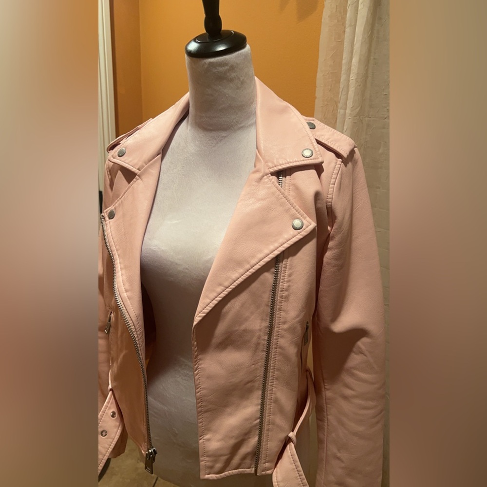 NEW | Levi’s | Women's Pale Pink Leather Jacket Coat Moto Size Small - Picture 5 of 11